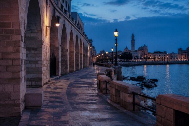 Guida alle ondate di calore a Bari per residenti e turisti