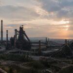 Il post di Michele Riondino su Facebook proclama la chiusura dell’Ilva