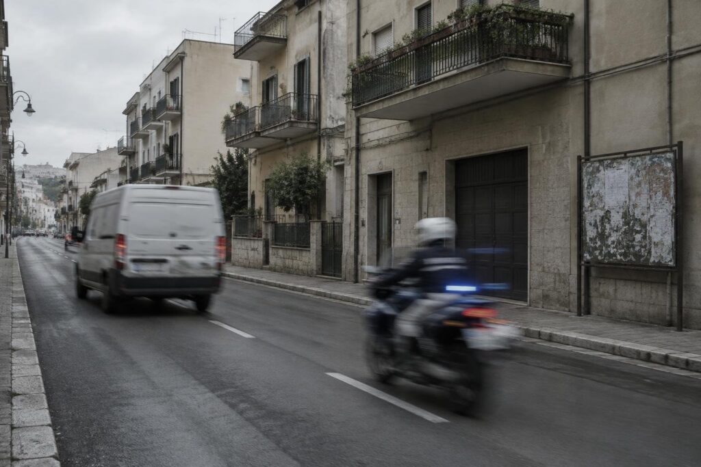 Polizia di Altamura avvisa su truffe telefoniche per furti