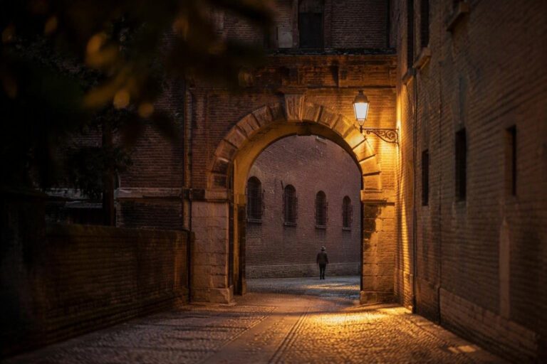 Ferrara Buskers Festival 2026: la 39ª edizione tra arte di strada e critiche
