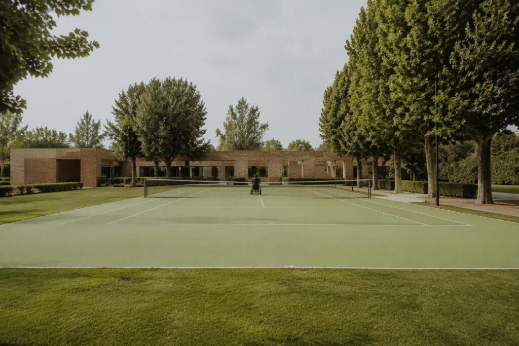 Tennis in carrozzina a Massa Lombarda: il 1° Trofeo Uguali diversamente per i 60 anni del Circolo Tennis