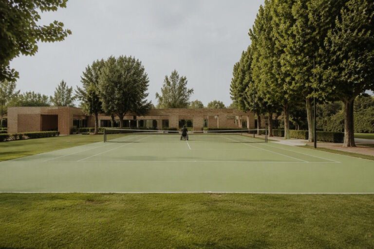 Tennis in carrozzina a Massa Lombarda: il 1° Trofeo Uguali diversamente per i 60 anni del Circolo Tennis