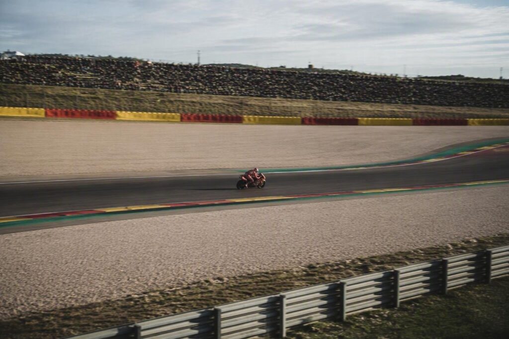 Aragon 2026: Bezzecchi e Marquez affrontano il GP tra infortuni e ambizioni