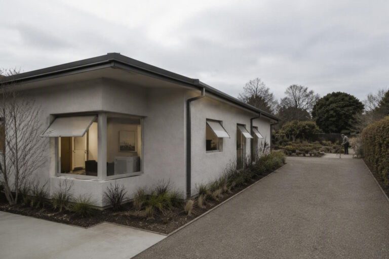 Casa fresca con poca spesa: ventilazione, schermature e deumidificazione