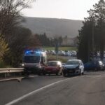 Collisione violenta sulla statale 85 intrecciata da ambulanza