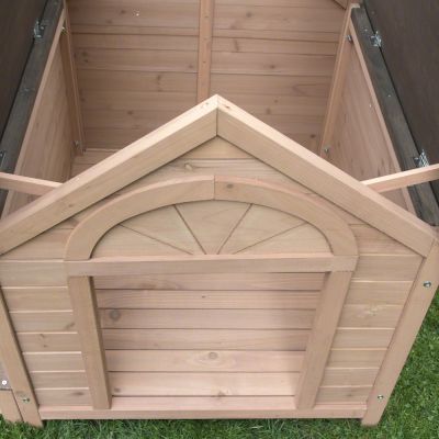 Costruire una cuccia per cani in legno