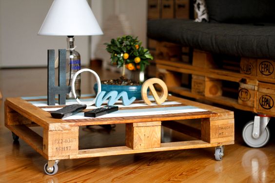 tavolino caff&egrave; in pallet