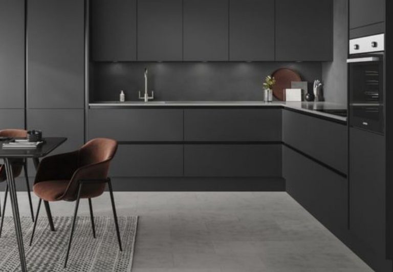 Cucina nera pro e contro