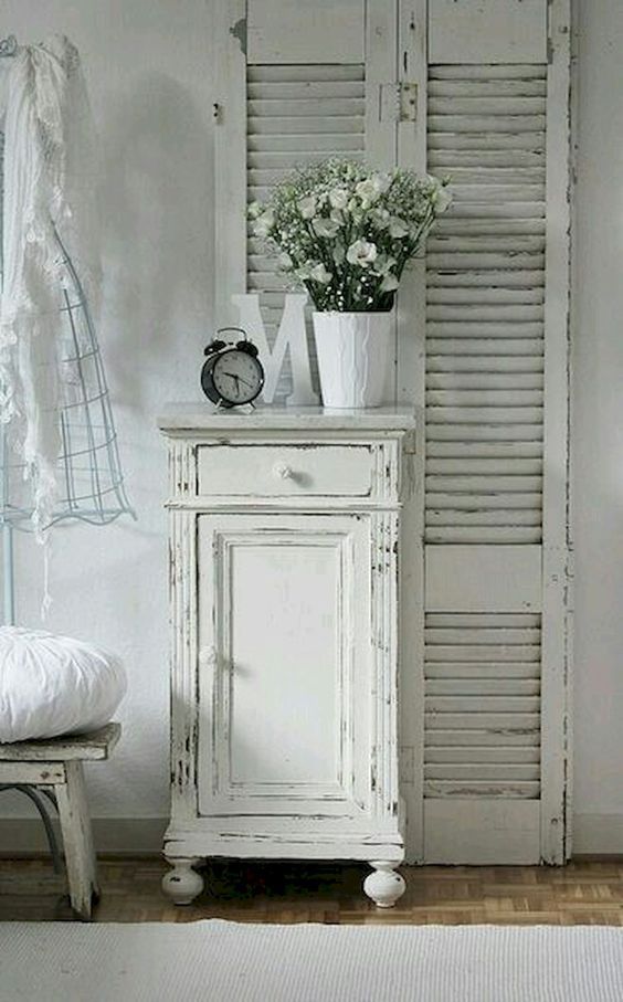 com&ograve; shabby chic