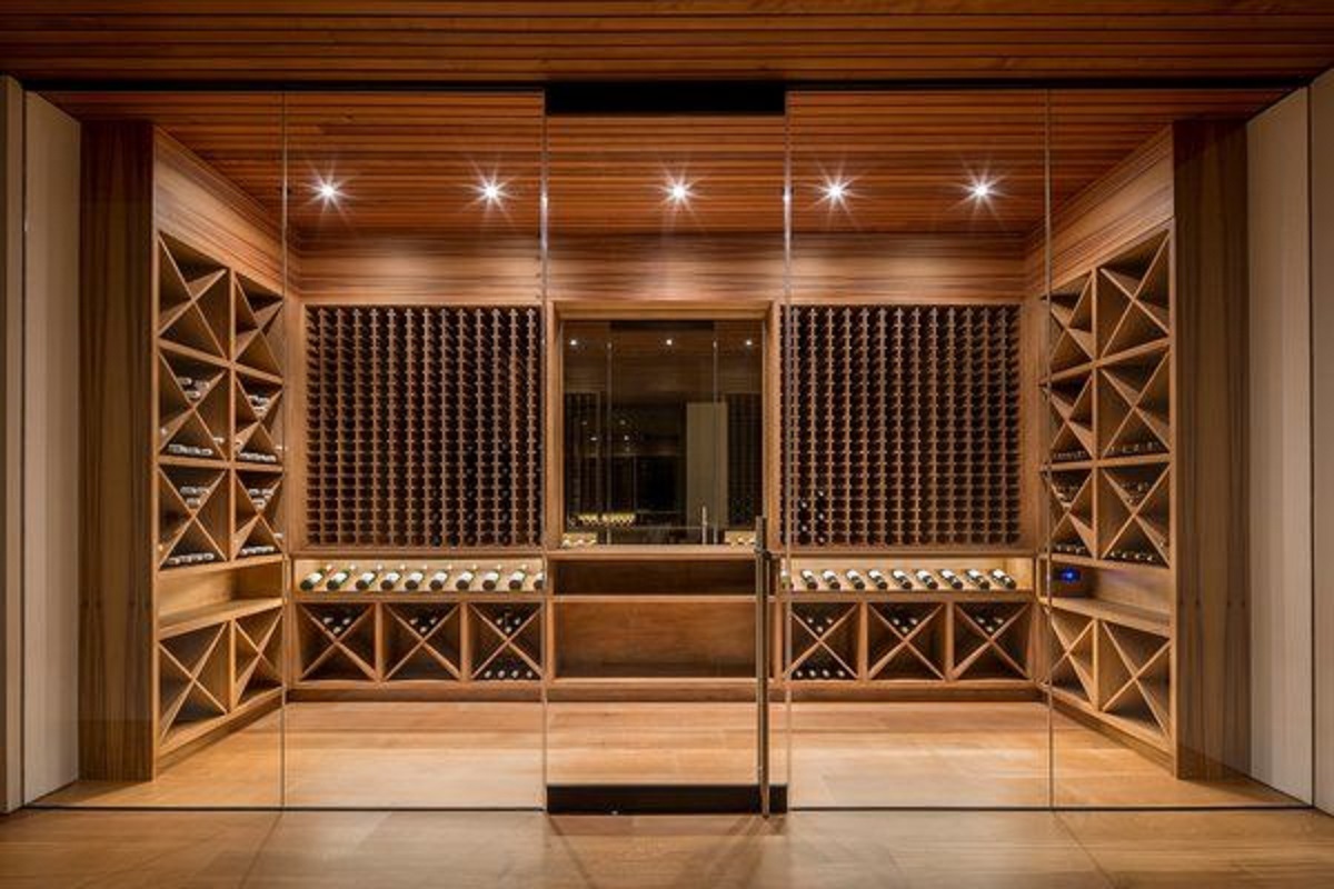 cantina in legno