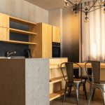 far sembrare la cucina più costosa