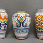 Vasi in ceramica colorati