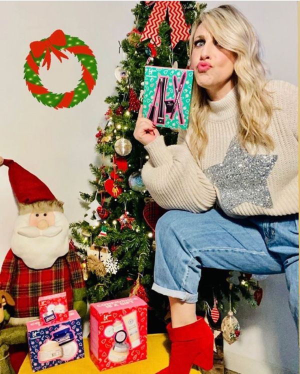 case dei vip natale 2021 Katia Follesa