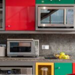 come pulire il forno a microonde