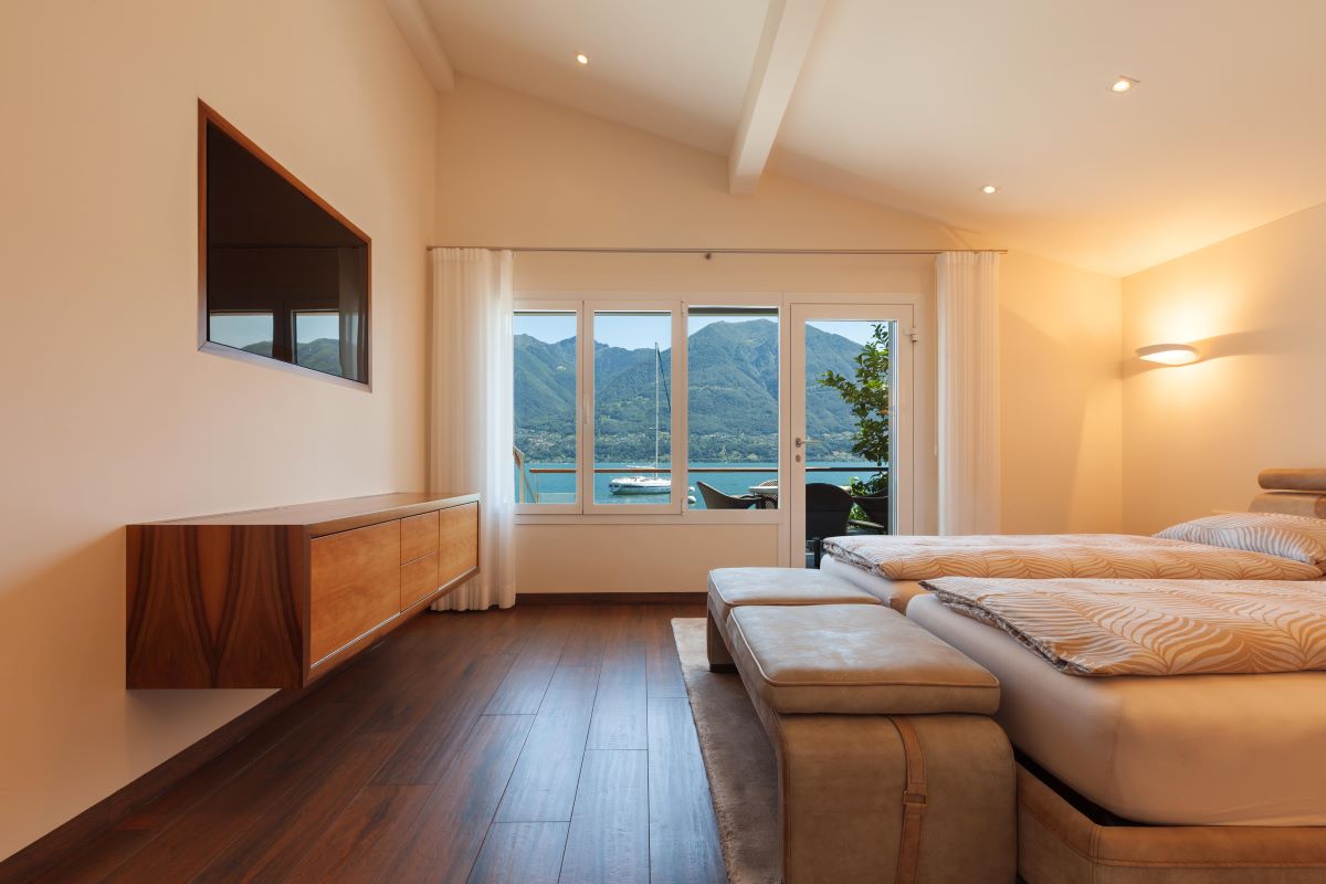 dove mettere la tv in camera da letto idee