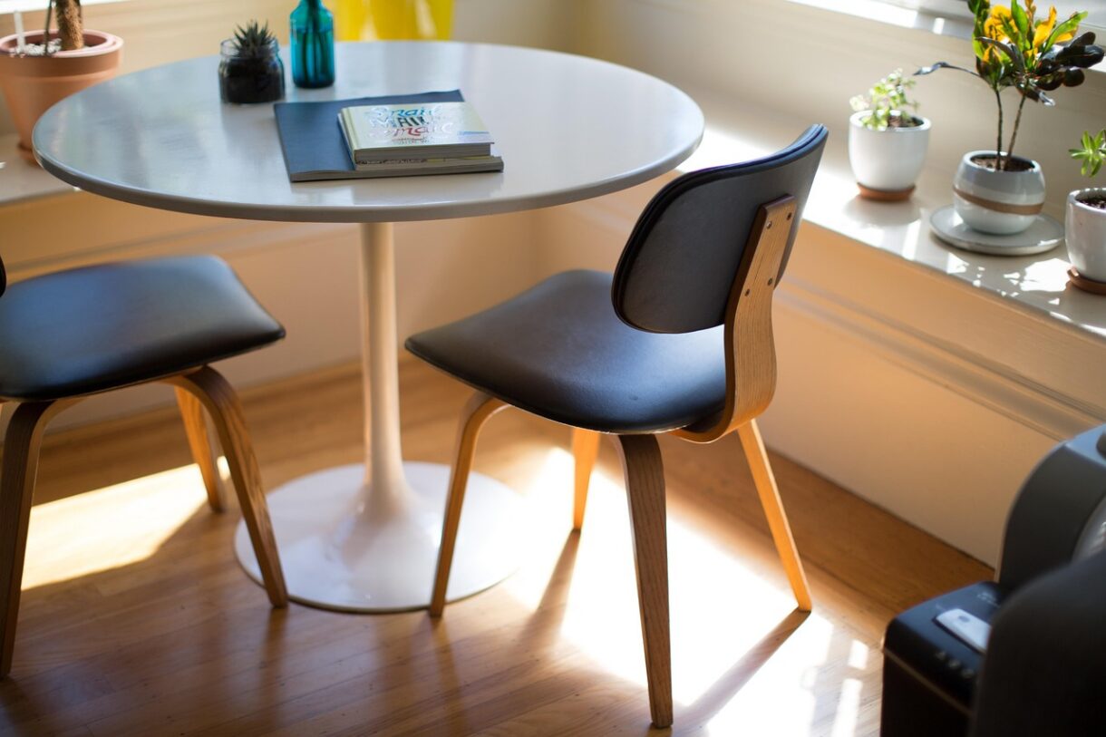 pexels furniture 1840463 1280