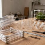 Progetti con tubi in PVC per interni ed esterni: guida pratica a portapiante, organizer e cornici