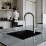 Dal sottotop al total black: come scegliere il lavello di cucina giusto senza errori