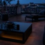 Nero outdoor sul terrazzo: proporzioni, materiali e luce