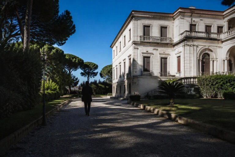 Villa Eur da 18 milioni e le aziende di Francesco Totti