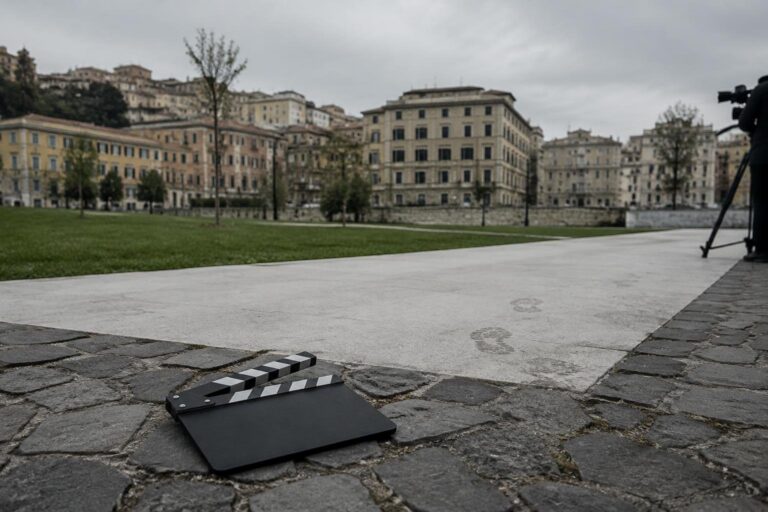 Il sindaco Fiorita apre la città alla cultura con l’isola pedonale e SMEET