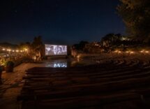Dove vedere film sotto le stelle: le migliori arene estive in Italia