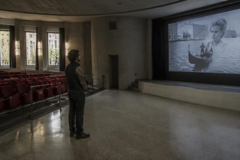 Anteprime esclusive e omaggi a registi: il programma di settembre del Cinema Modernissimo