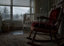 Mammina: il doppio ruolo di Jessica Chastain nell’horror psicologico
