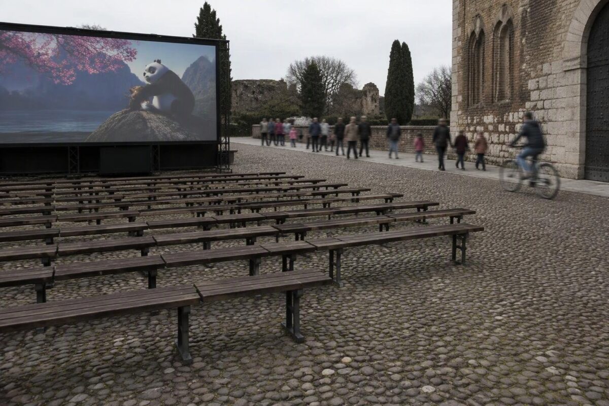 Nonni e nipoti al cinema per la festa del 3 ottobre a Verona