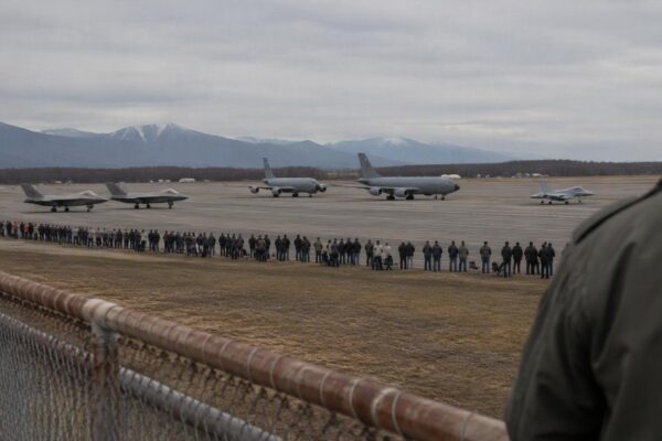 Arctic Thunder Open House: Tips for a Smooth Visit to Anchorage's Military Airshow