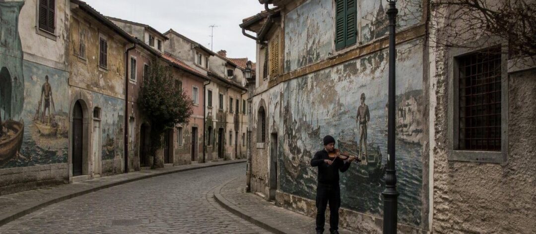 Explore Borgo San Giuliano's Murals and Musical Heritage in Rimini