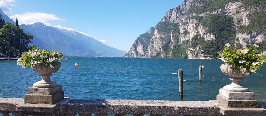 Which Hotel on Lake Garda in Italy Offers Mediterranean Luxury and a Full Wellness Experience?