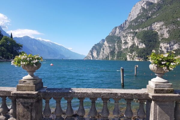 Which Hotel on Lake Garda in Italy Offers Mediterranean Luxury and a Full Wellness Experience?