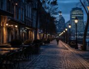 Creating a budget-friendly day out itinerary for families, couples, and solo explorers