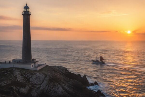 Visit the Powerful Créac'h Lighthouse at Ouessant