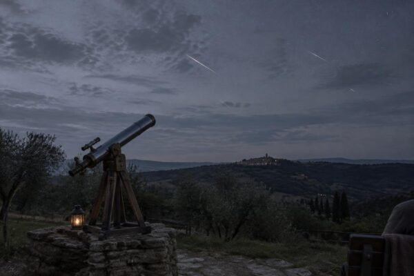 Orionids peak night in Italy: when and where to see the meteor shower