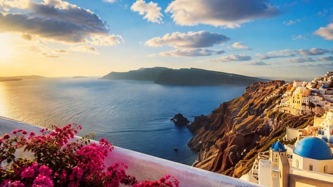 Santorini e il Sud Europa brillano: dove il clima è perfetto questa settimana