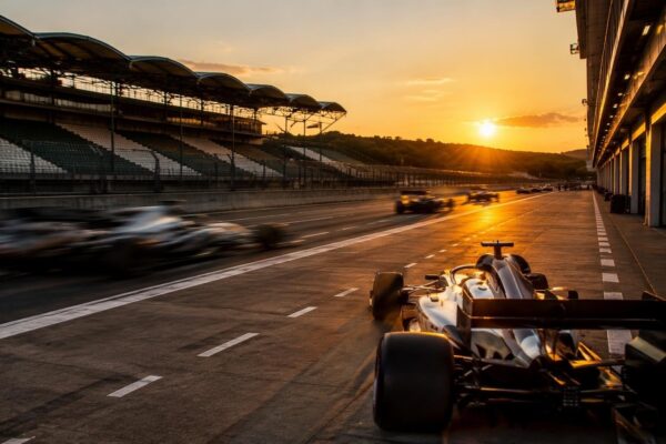 Formula 1: Hamilton retrocede in griglia per impeding su Piastri nel GP Ungheria