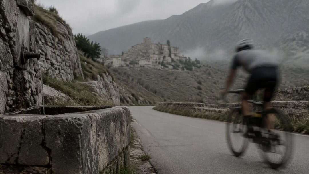 Itinerario tra borghi medievali e Gran Sasso: alla scoperta dell'Abruzzo