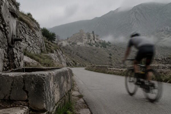 Itinerario tra borghi medievali e Gran Sasso: alla scoperta dell'Abruzzo