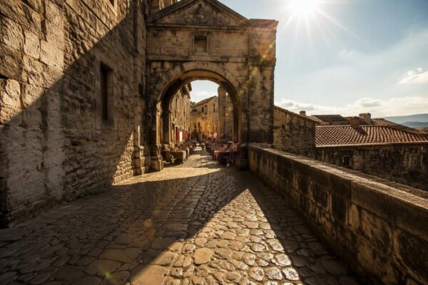 Weekend culturale a Casertavecchia: Fabulae e Un Borgo di Libri