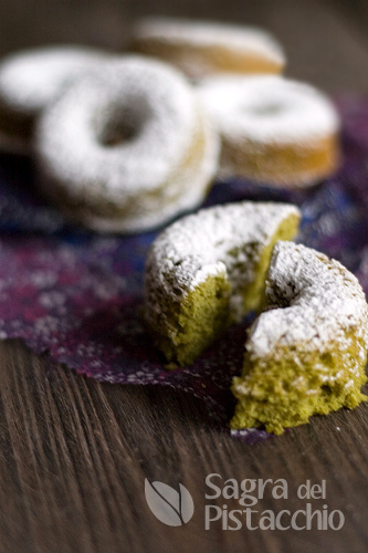 Ricetta Ciambelline Al Limone E Pistacchi – Dessert