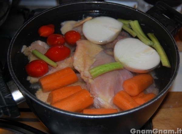Ricetta Crema Di Peperoni Con Brodo Di Pollame – Primo