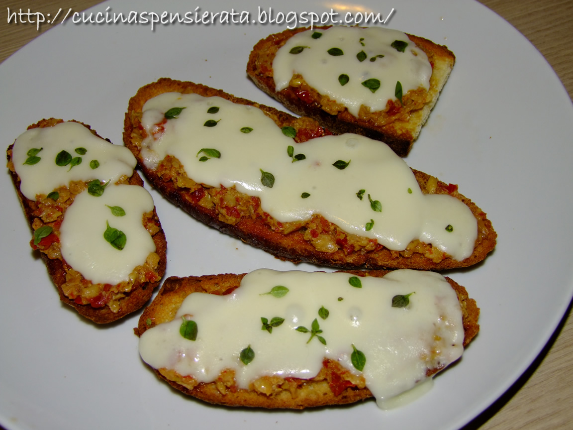 Ricetta Bruschetta Con Scamorza – Antipasto