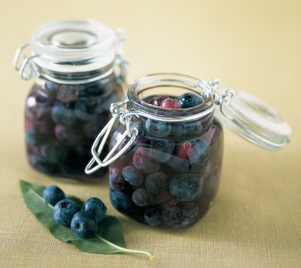 Ricetta Grappa Di Mirtilli Neri – Bevande
