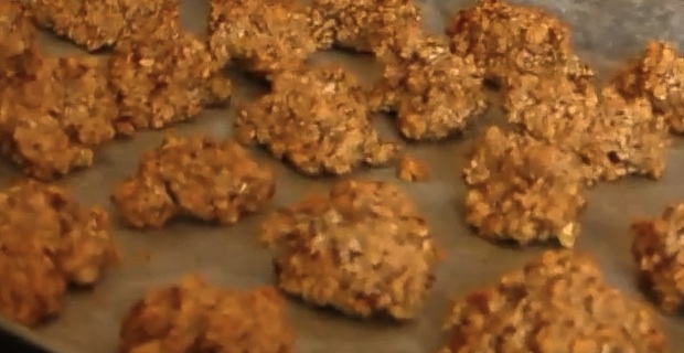 Ricetta Biscotti Brutti Ma Buoni – Dessert