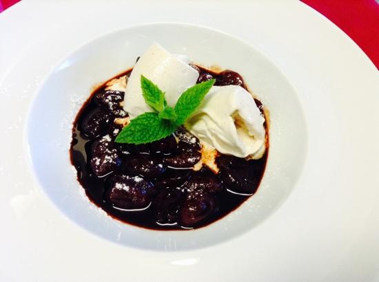 Ricetta Ciliegie Cotte Alla Cannella – Dessert