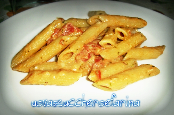 Ricetta Rigatoni Panna, Pesto E Pomodori – Primo