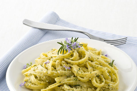 Ricetta Farfalle Al Rosmarino – Primo