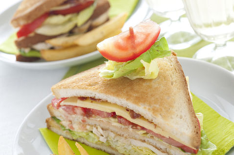 Ricetta Club Sandwich Al Pollo – Antipasto